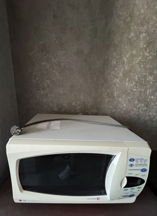 Микроволновка LG