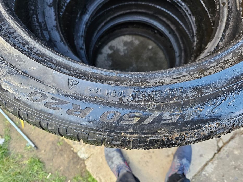 Anvelope iarna 245 50 20 Pirelli