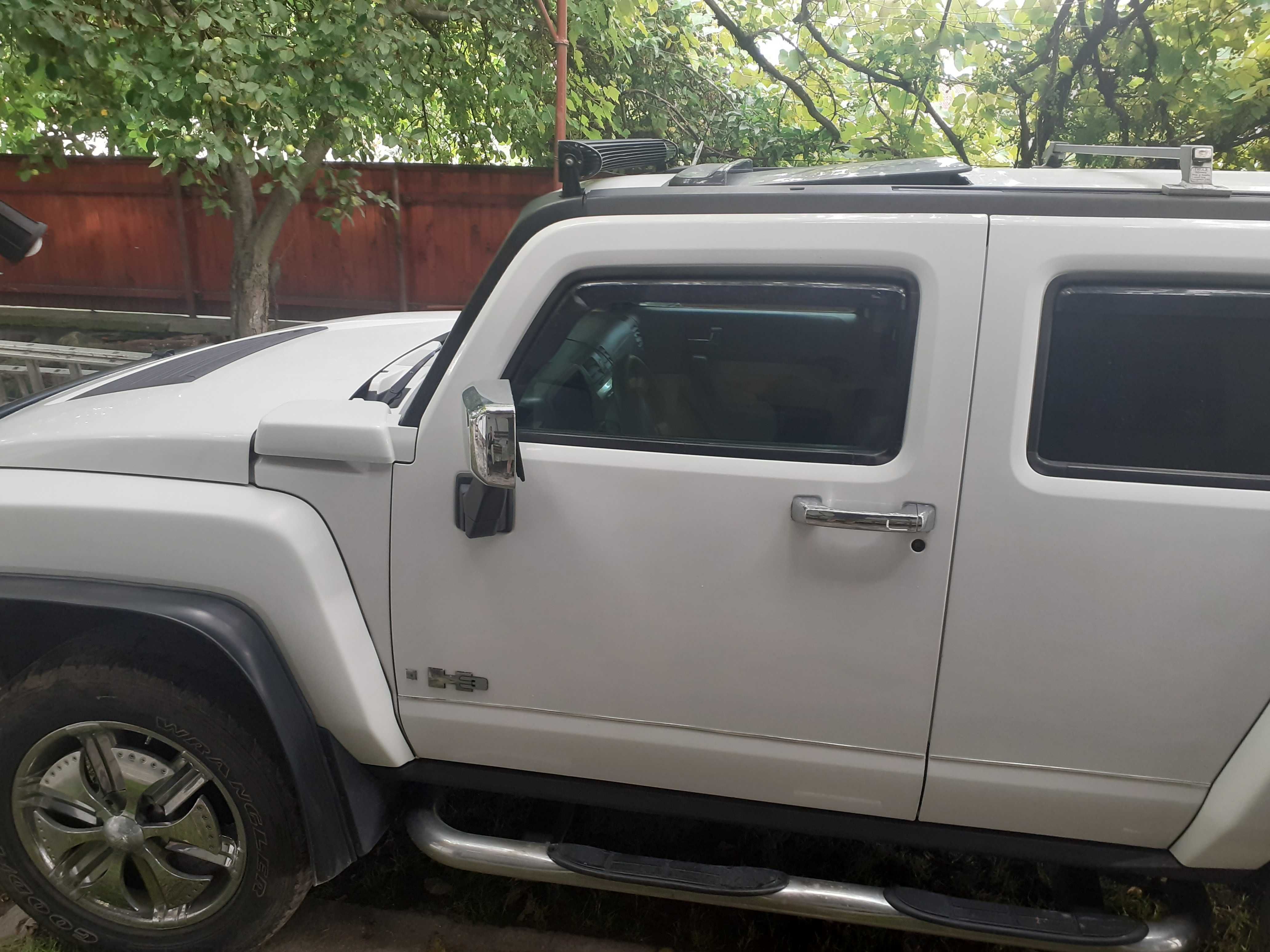 Hummer  autoutilitara cu gpl