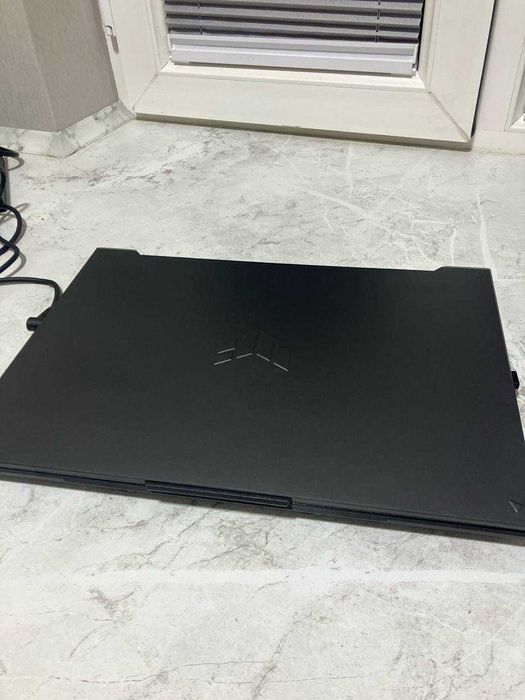 Asus tuf f16, core 5 (15gen), RTX 4050 , 32GB