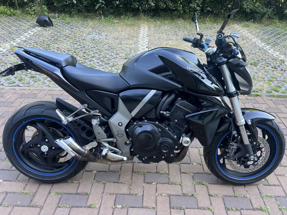 Vand HONDA CB1000r