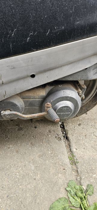 Scuter kyimco ,cu motor honda.