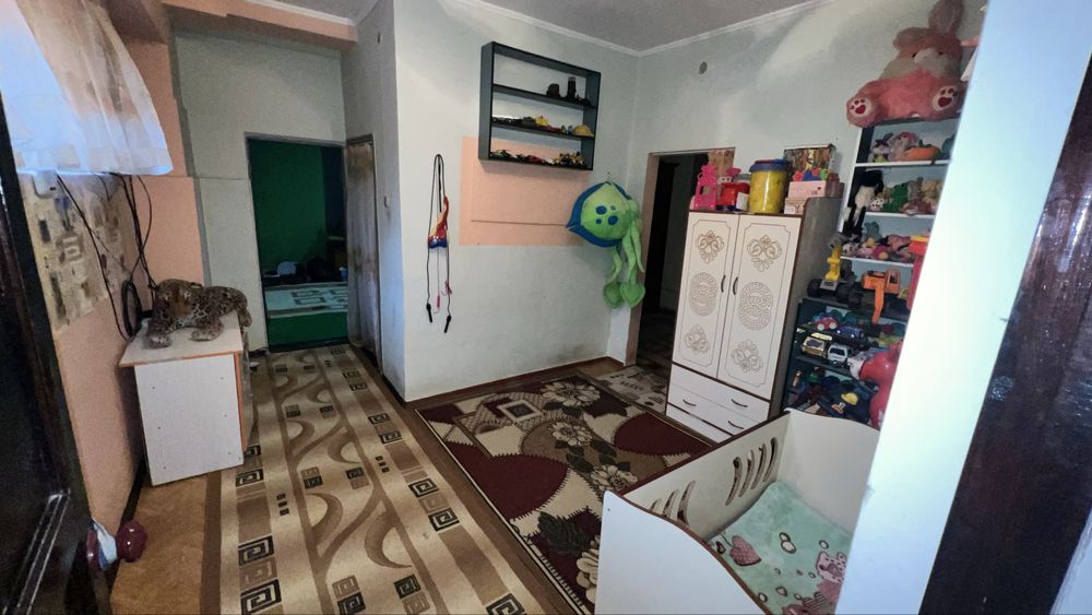 Kotta do’kon qo’shimcha 2 xona kvartirasi bilan sotiladi