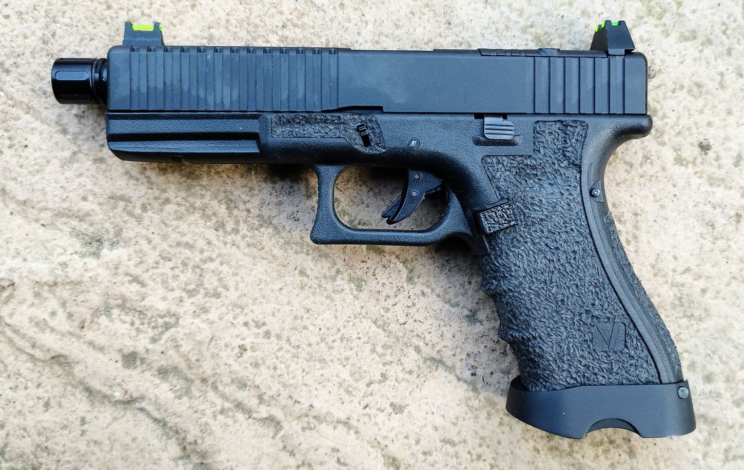 Pistol Airsoft Glock G17 pe gaz, ca nou