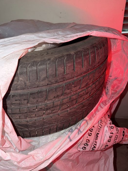 285/35/22 315/30/22 Pirelli pzero vara