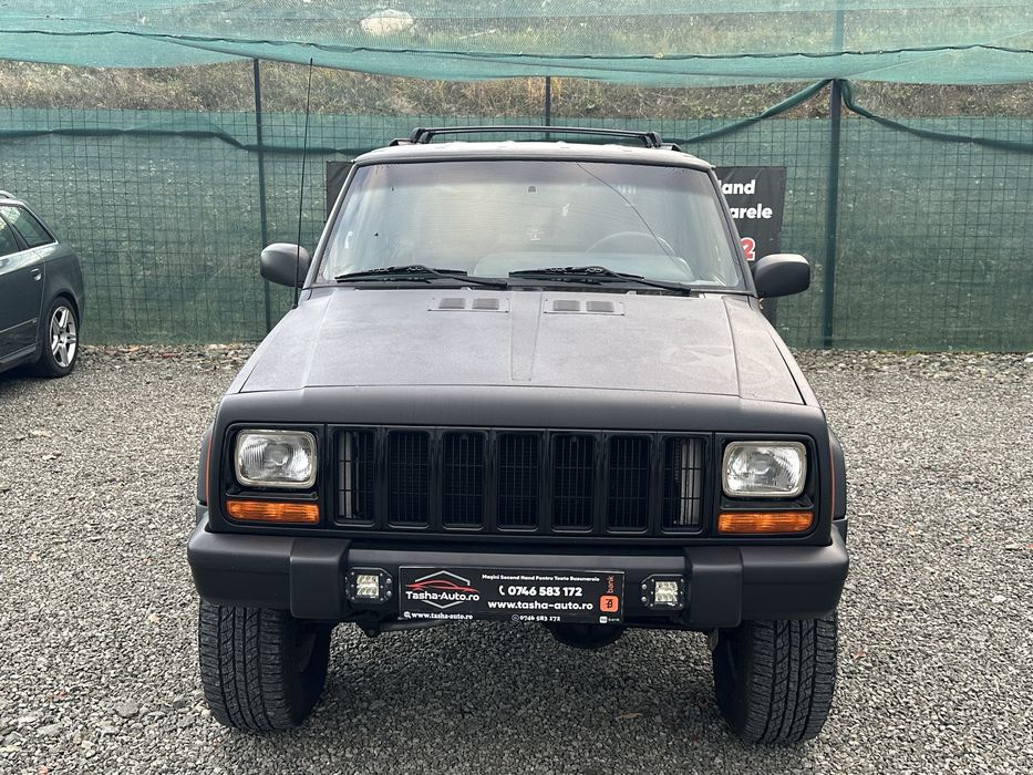 Jeep Cherokee XJ  2.5 Diesel  4x4 4x2  •Reconditionat•