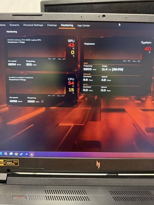 Acer Nitro V16 – i7-14650HX / RTX 4060 / 32GB RAM / 1TB SSD / 180Hz /