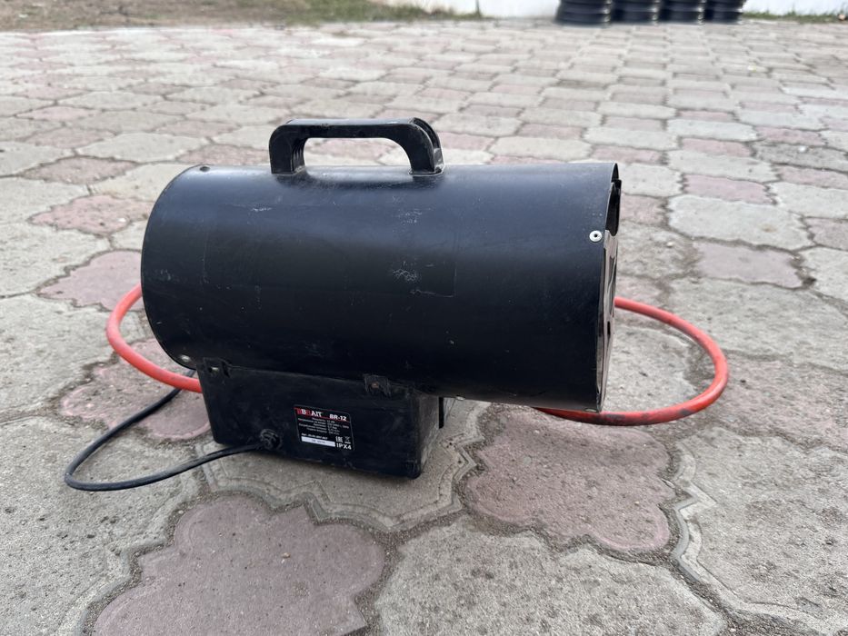 Продам газовую тепловую пушку