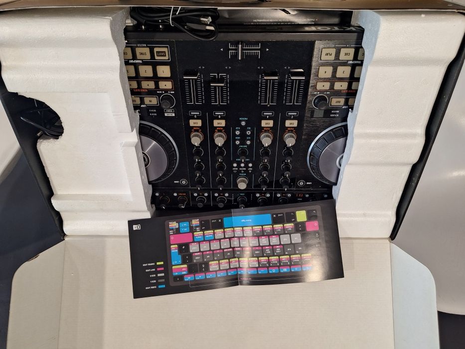 Dj Traktor s4 Mk2