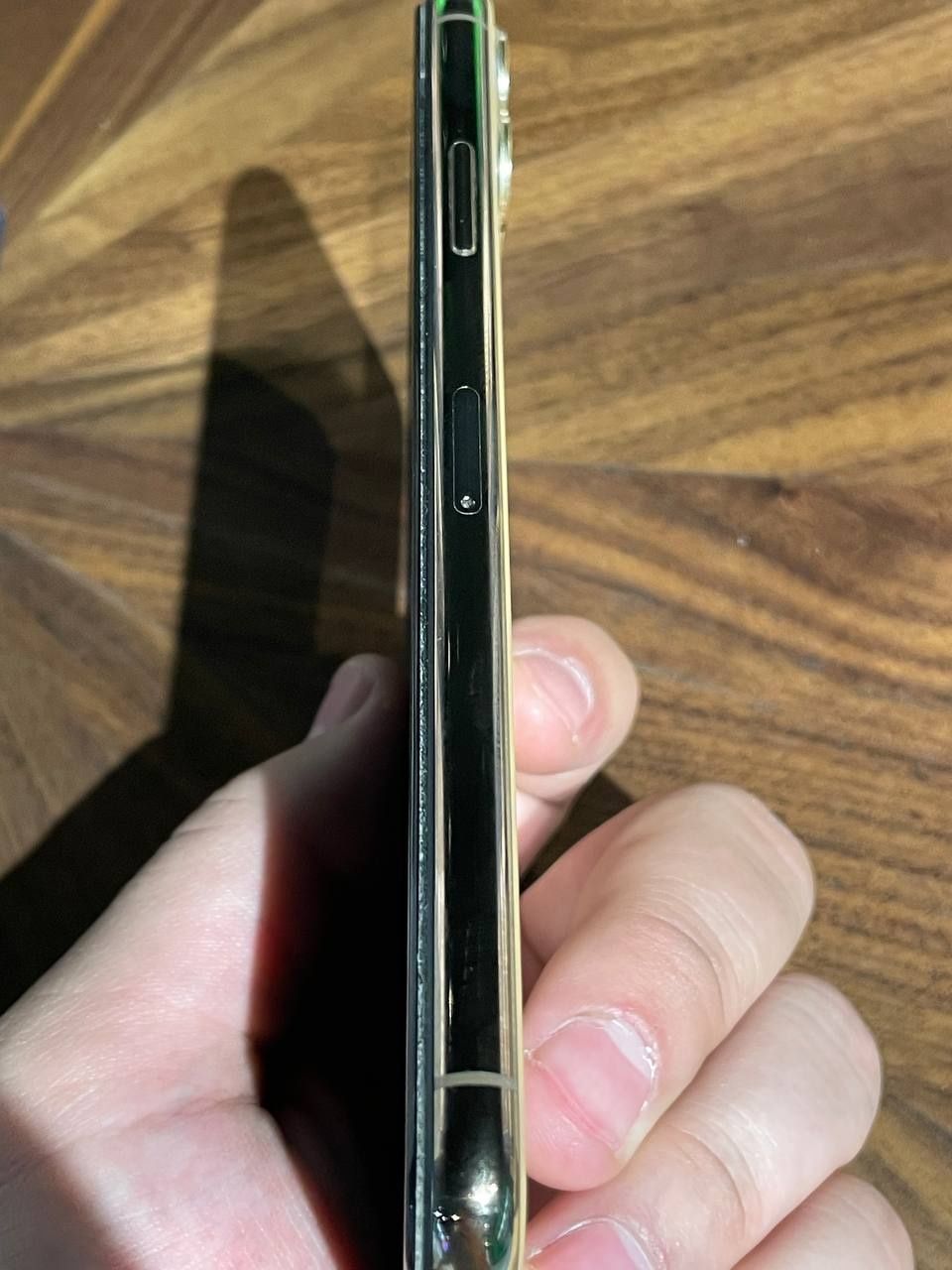 Iphone 11 pro max gold full