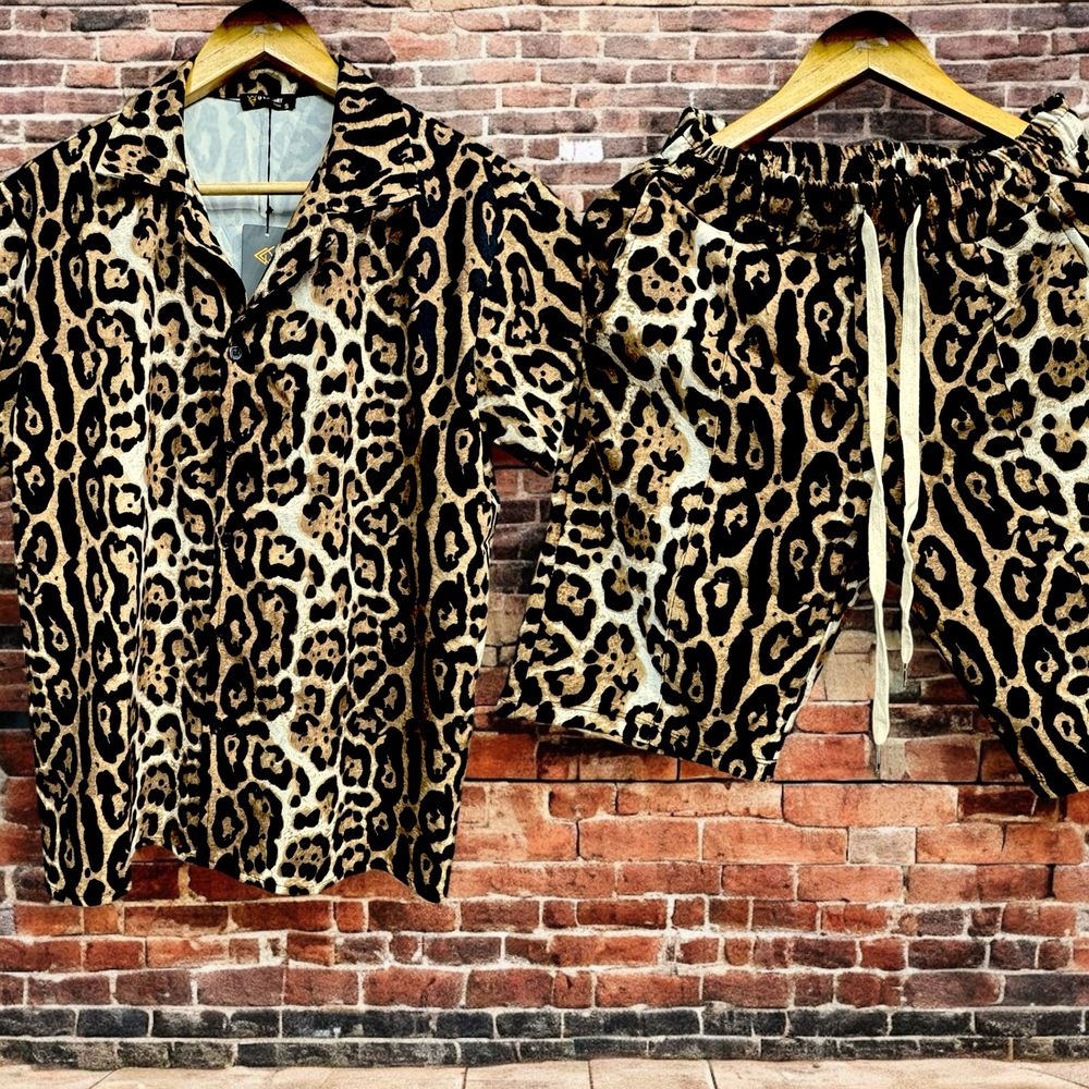 Animal Print Compleuri calitate premium!