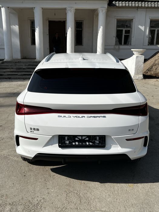 Byd E2 luxury 405km