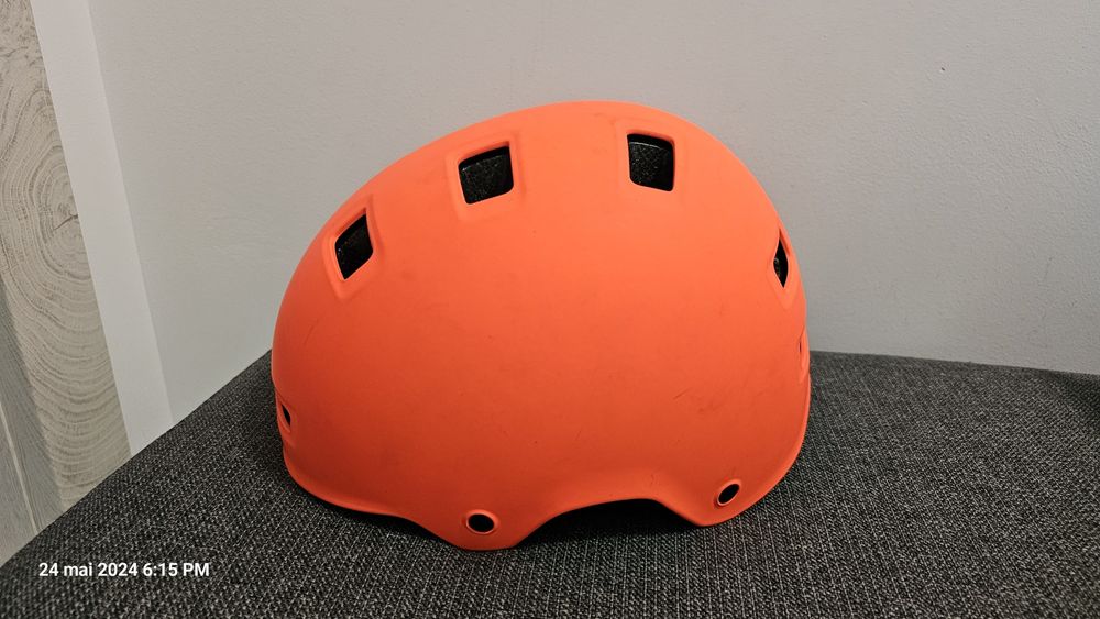 Casca trotineta/role