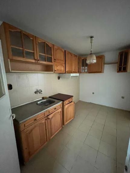 Дава се под наем Офис в Бургас, Център - 97 кв.м за 510 € - Снимка #1