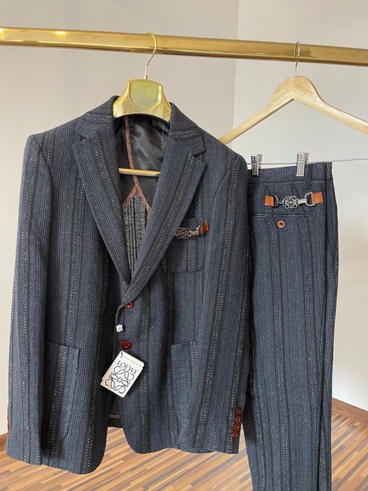 Costum LOEWE, pentru orice eveniment