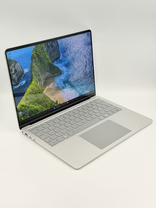 Laptop Microsoft Surface 7th Edition, 13" (Snapdragon) 256GB A2036