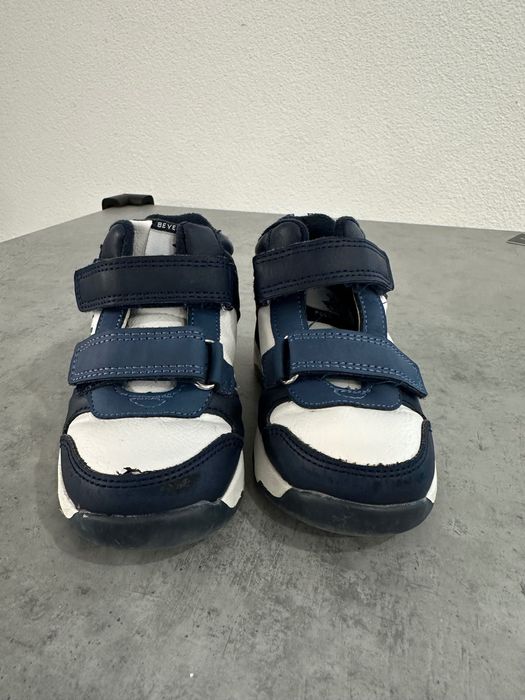 Зимни обувки Beverly Hills Polo Club
Обувките са номер 24