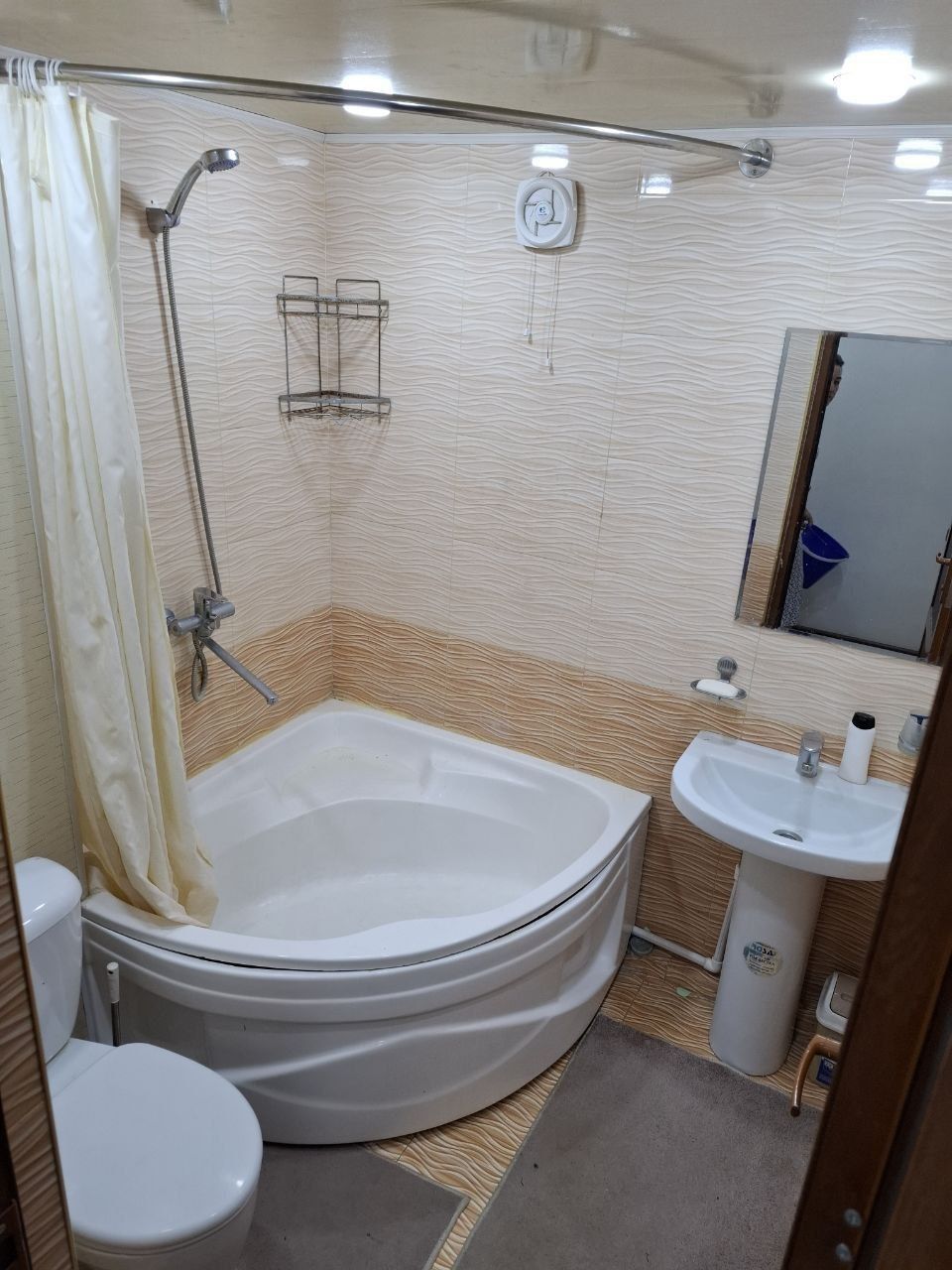 Ikar 6-banya lift bor