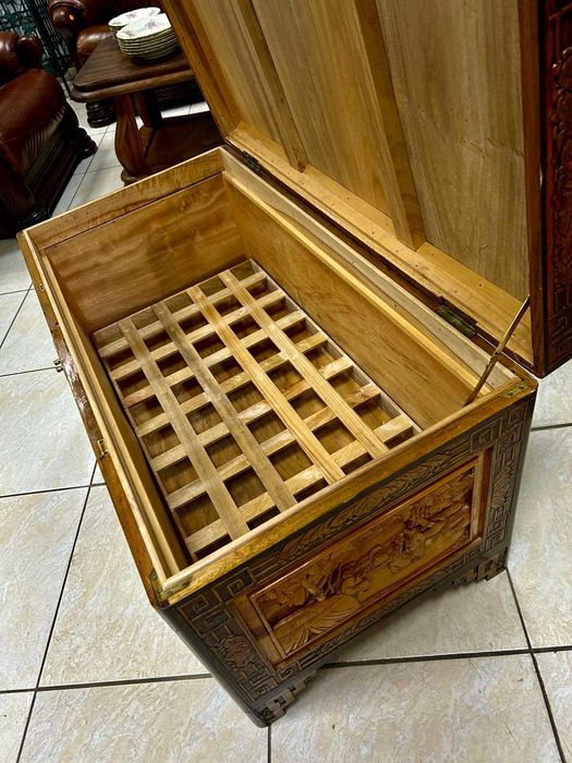 Сандък ръчна дърворезба Холандия