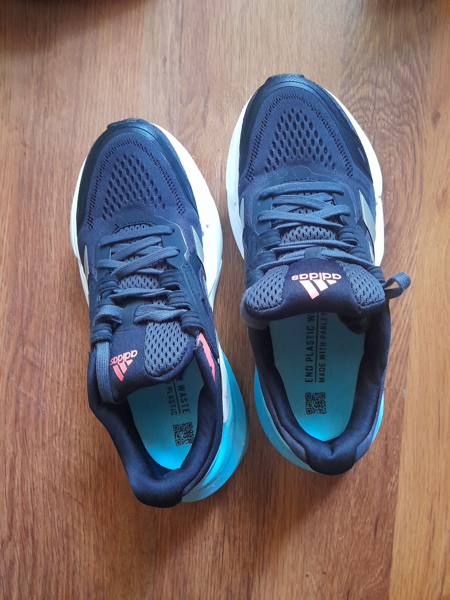 Adidas Adistar 1 дамски маратонки 38 номер.