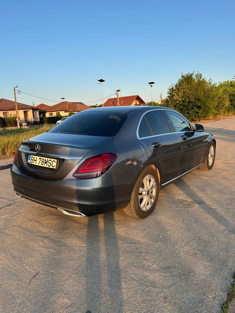 De vânzare autoturism Mercedes C220 .9 G din 2019