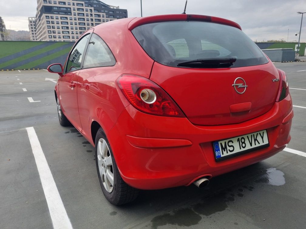 Vând Opel Corsa 1.7 Diesel CDTI 2008 125 CP