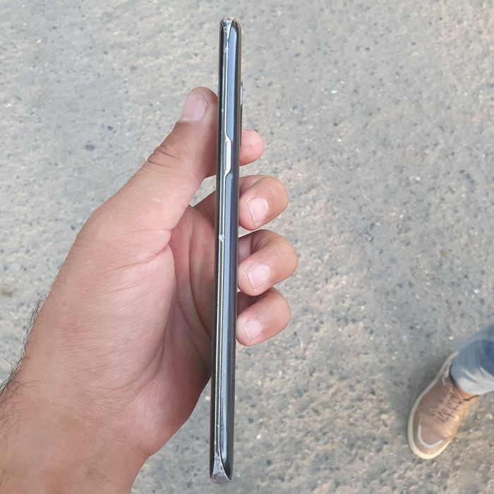 Samsung 10+ 5G   samsung