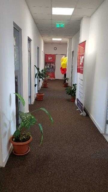 De închiriat spațiu de birou 212 mp amplasat pe Calea Turzii la parter