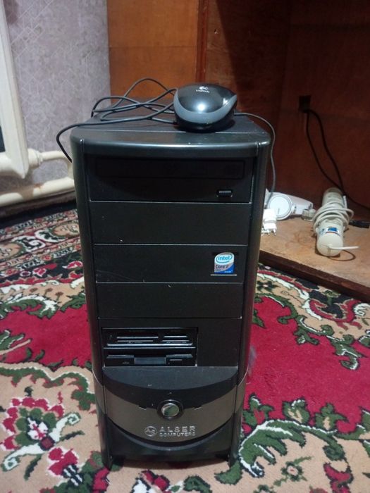 Техника монитор, процессор и мафон