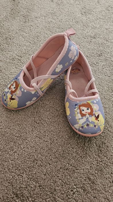 Обувь для девочки 28-30 размер