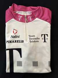 Колоездачна фланелка от Tour de France / отбор Deutsche Telekom