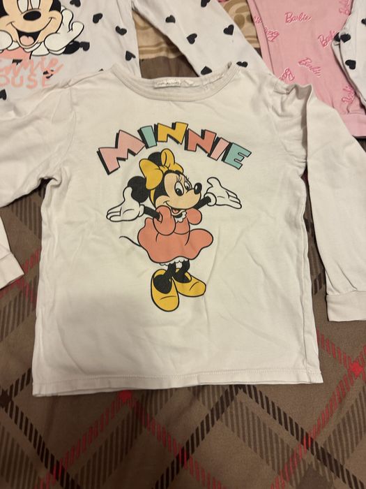 Lot pijamale Disney Minnie Mouse si Barbie 104