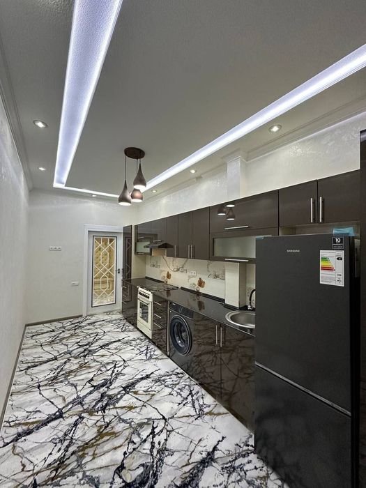 Сдаётся 3х комнатная квартира на 3м этаже, Эркин Савдо