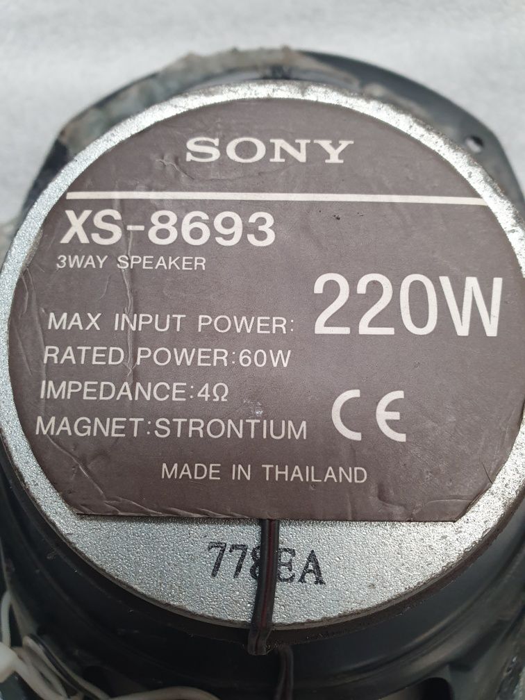 Difuzoare pe 3 cai Sony , 3way speaker