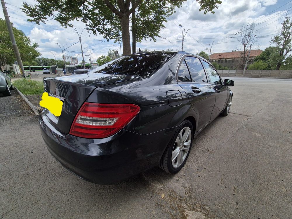 Mercedes c class 220