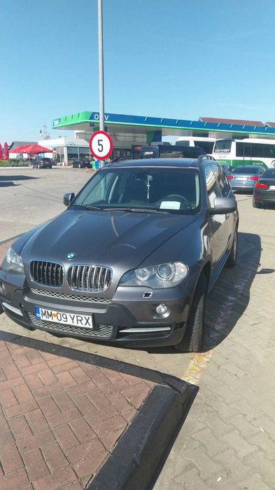vand bmw x5 an 2008 gri