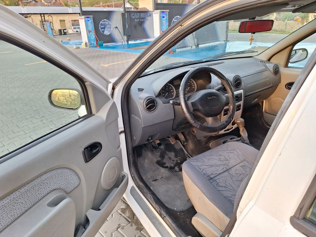 Dacia Logan 1.4benzina full Fiscal pe loc