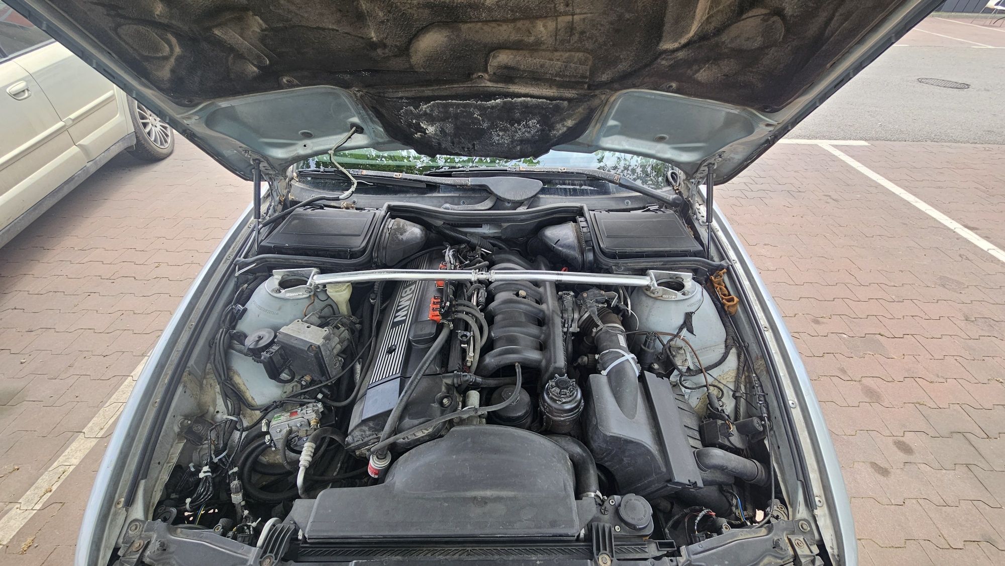 BMW e39 528I LPG