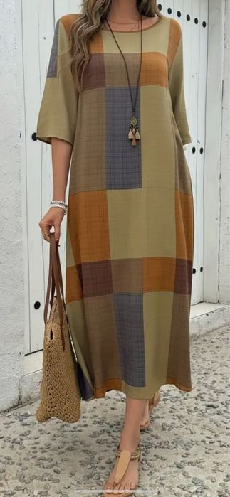 Платье в клетку. Новое.