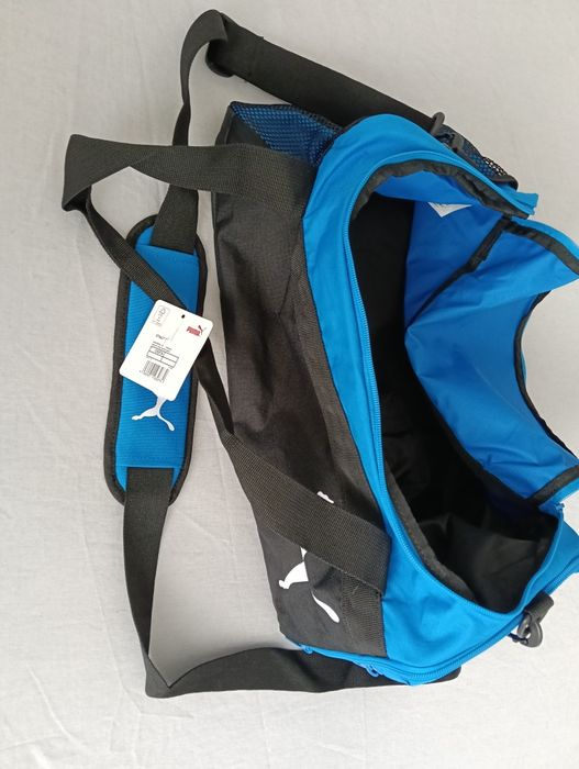 Geanta voiaj Puma nouă