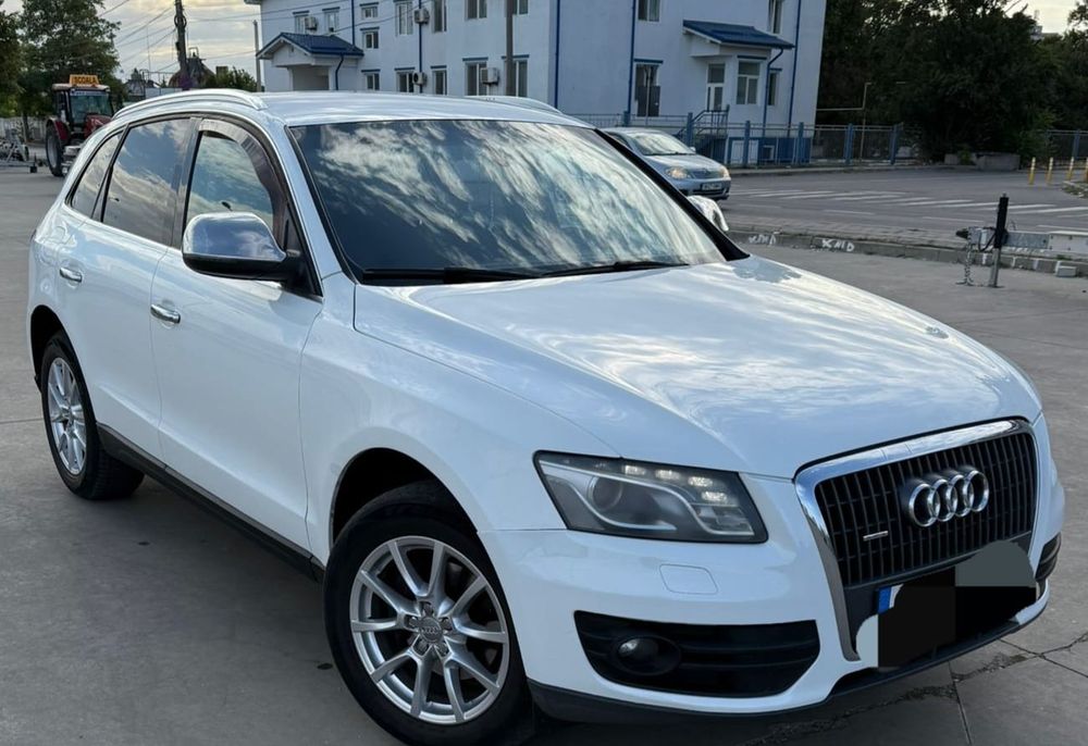 AUDI Q5 2.0 TDI  quattro