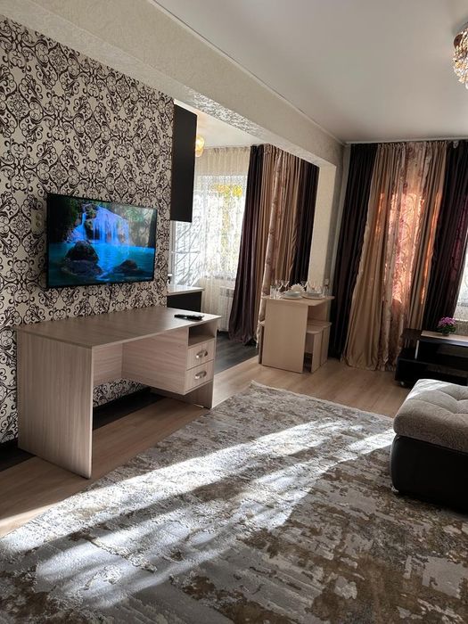 Сдам 2-ух комнатную квартиру Люкс