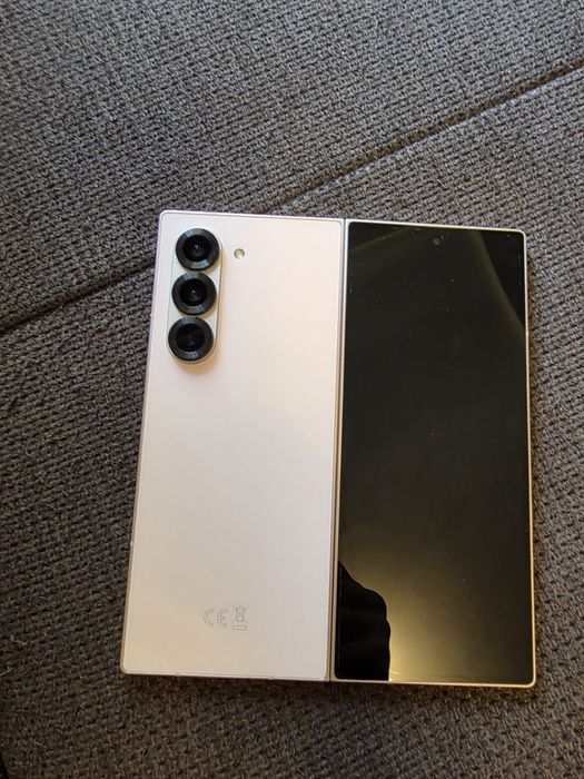 Samsung fold 6 pink с гаранция