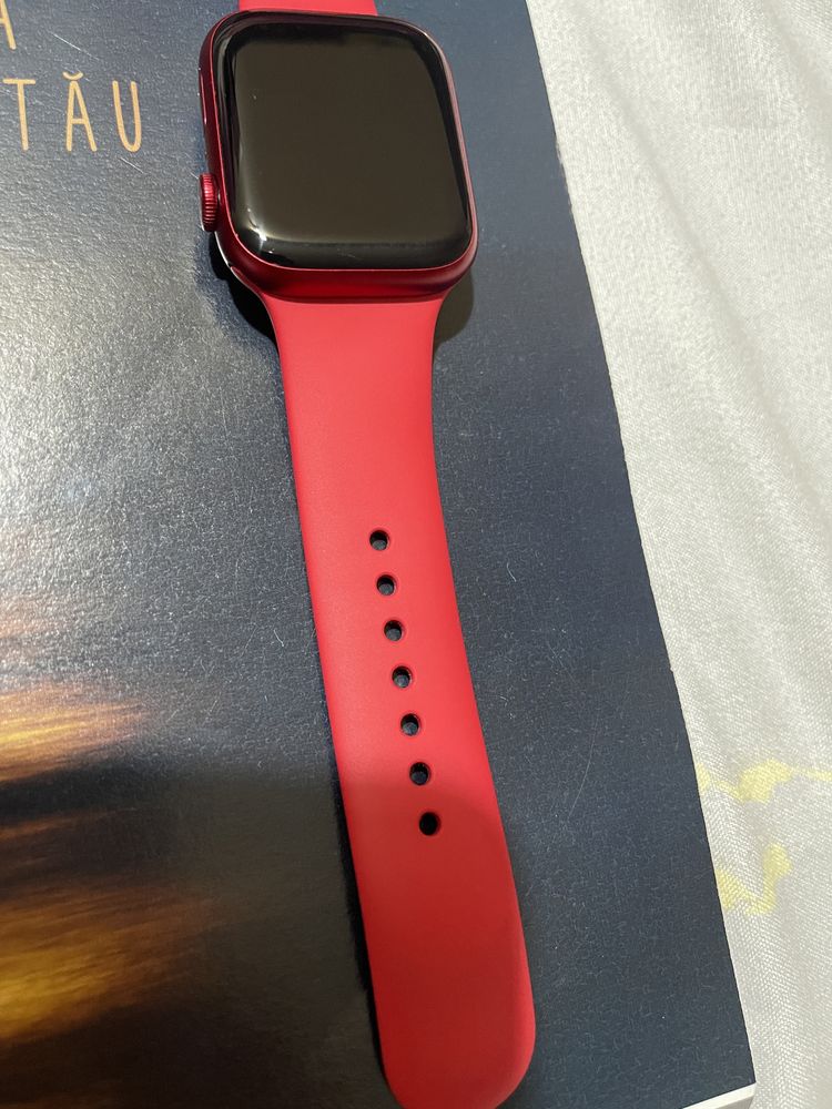 Apple Watch 7, GPS, Carcasa Red Aluminium 45mm, Red