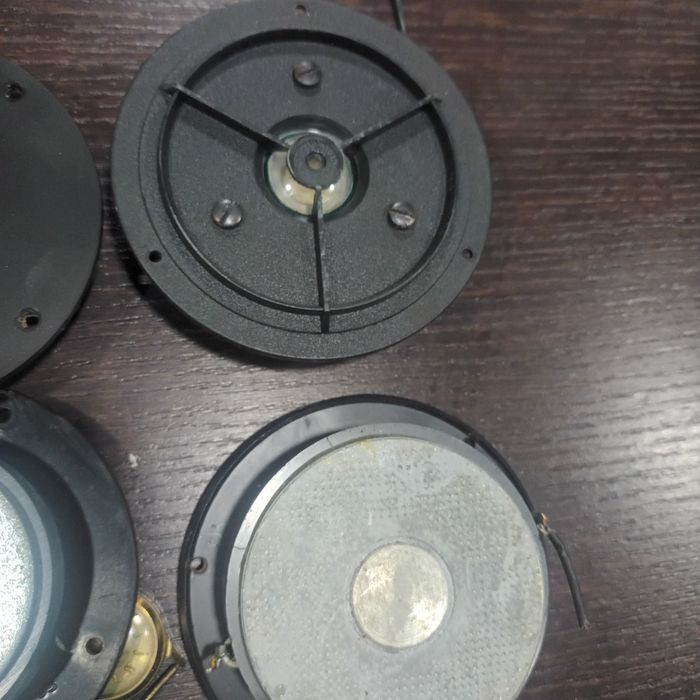 Diferite difuzoare de inalte