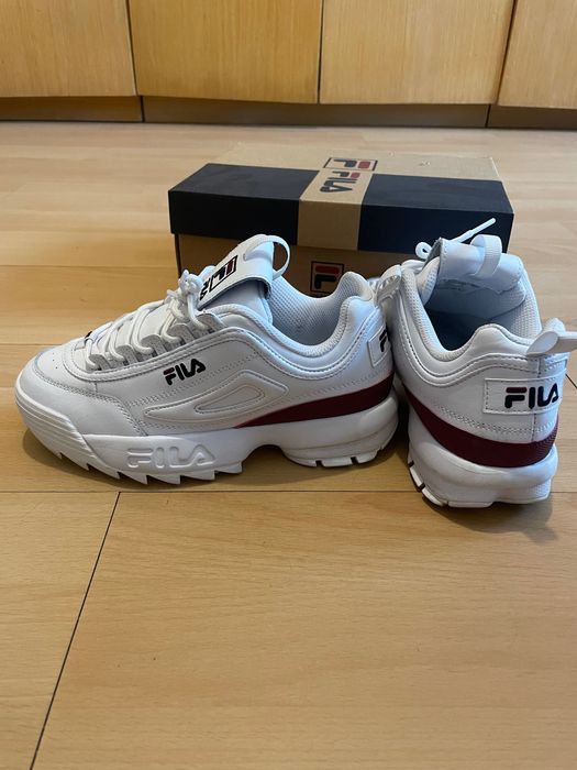 Маратонки Fila (оригинални) в отлично състояние .