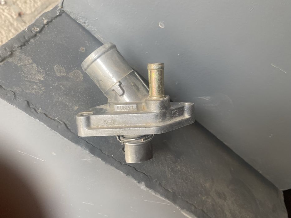 Термостат на ниссан