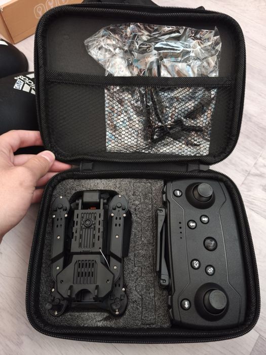 Игровой дрон с пультом