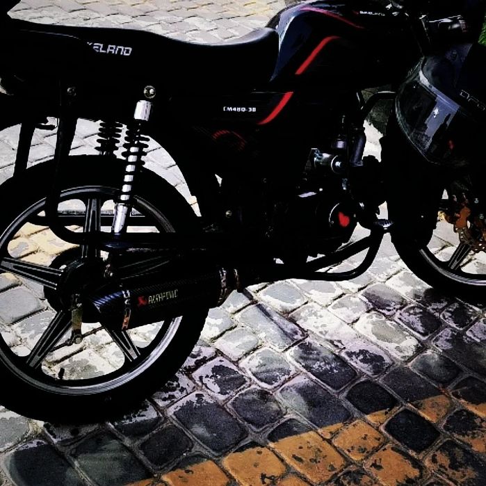 Alfa turst mototsikl