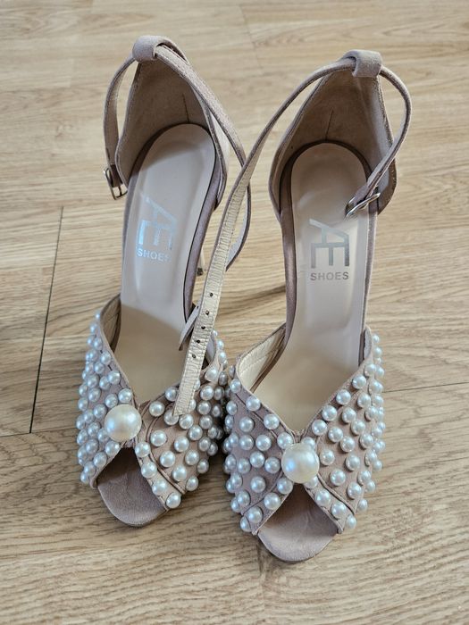 AE Shoes, marimea 36